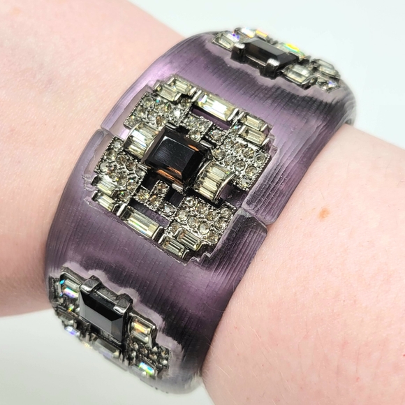 Alexis Bittar RARE, HUGE, WIDE Purple Lucite with Diamond Swarovski Crystals - Picture 9 of 13